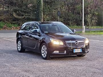 Opel Insignia 1.6 Turbo 180CV Sports Tourer Cosmo 