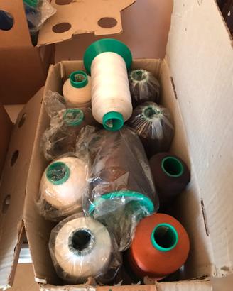 Stock ( 20 pezzi) Filo  per cucito industriale