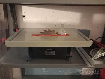 Sega rotante da banco