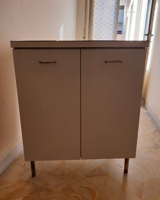 Mobiletto cucina