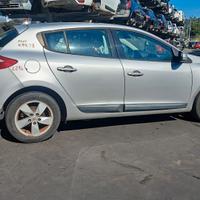 RENAULT MEGANE 2009 SOLO PER RICAMBI