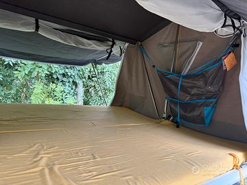 Tenda da tetto over camp