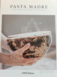 Libro "Pasta madre" sulla preparazione del pane 