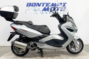 MALAGUTI Madison 250 RS + BAULETTO