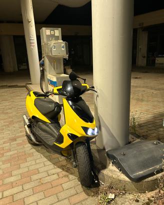 Aprilia SR 50 www