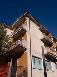 Chianciano, palazzo su 5 livelli euro 50.000