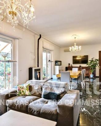 Appartamento di 150 m² con 5 locali a Riccò del Go