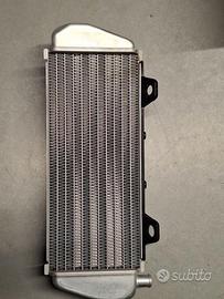 RADIATORE DESTRO KTM 50435007100