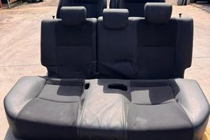 TAPPEZZERIA TOYOTA YARIS 2013