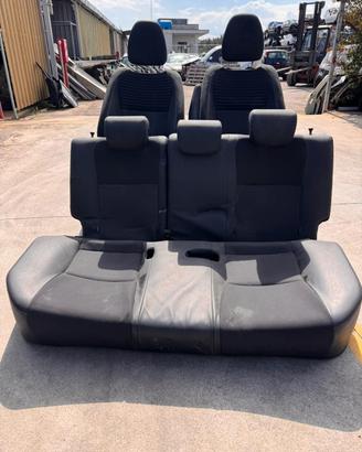 TAPPEZZERIA TOYOTA YARIS 2013