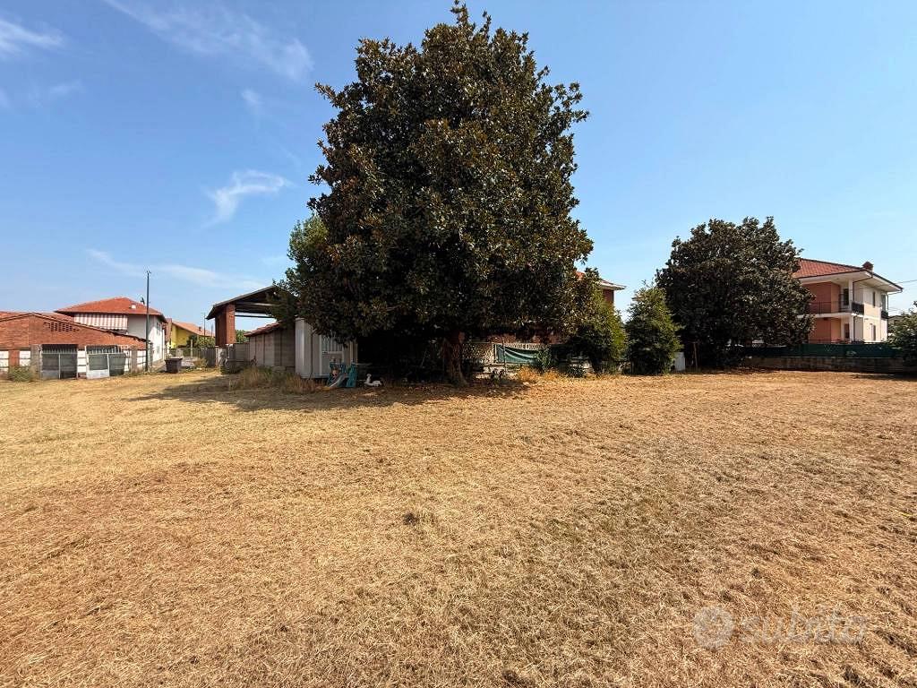 Terreno di 1200 m² a Orbassano - Vista 3