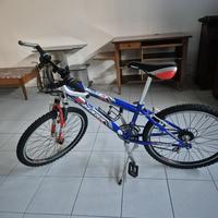 Mountain Bike XMR  Black Bull