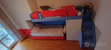 Cameretta a ponte con letto a castello