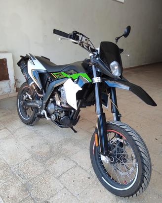 Motard Mondial SMX 125