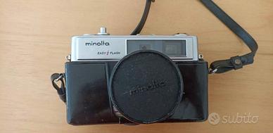 Macchina fotografica Minolta Hi - Matic 9