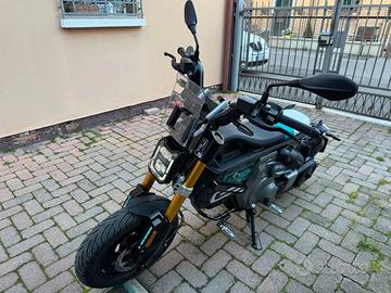 BMW CE 02 (11Kw) - 2024