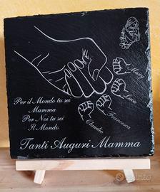 Festa della Mamma, Mani su Ardesia