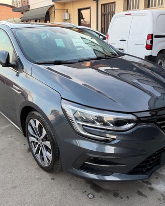 Renault Megane Mégane Sporter Blue dCi 115 CV EDC 