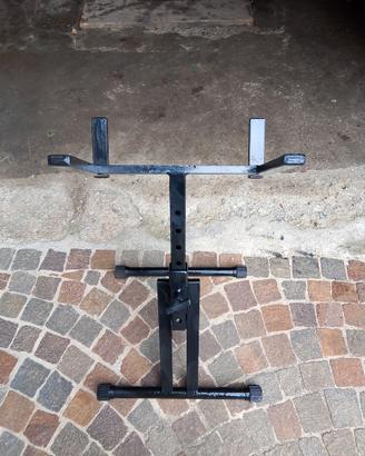 Cavalletto porta amplificatore