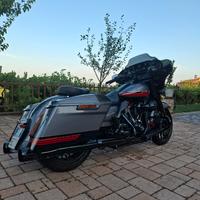 Harley Davidson street glide cvo2020