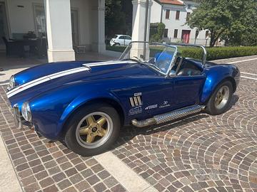 AC Cobra replica Pilgrim 1977