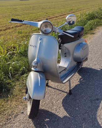 Vespa 125 ET3 del 79