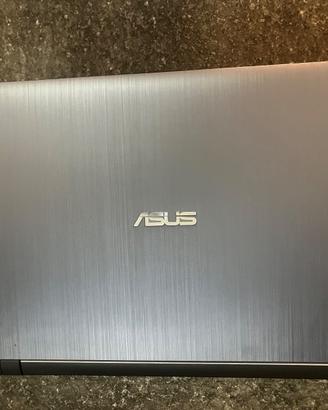 Notebook ASUS modello F507U