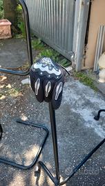 giubotto da moto con guanti
