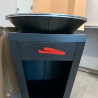 Barbecue braciere con doppia piastra riscaldante