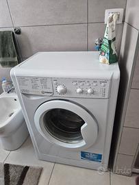 lavatrice  indesit  5 kg 
