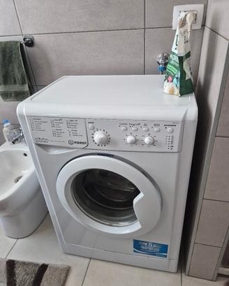 lavatrice  indesit  5 kg 