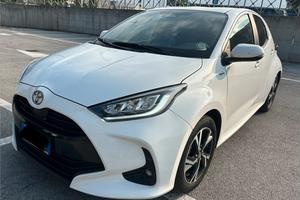 Toyota Yaris 1.5 HYBRID allestimento TREND