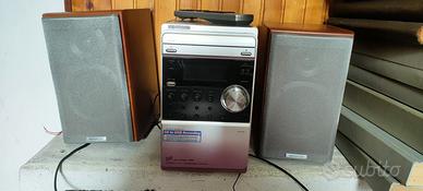 Stereo Kenwood con casse in legno