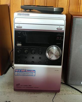 Stereo Kenwood con casse in legno