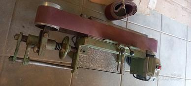 LEVIGATRICE / SMERIGLIARICE A NASTRO