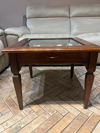 Tavolino modello bacheca da salotto