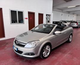 Opel Astra TwinTop 1.8 16V VVT Cosmo GPL