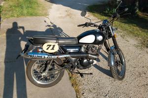 Mash Scrambler 125 (07/2015) - 18.450km patA1