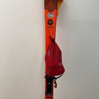 SCI TELEMARK con attacchi e pelli