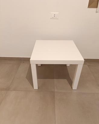 tavolino Ikea quadrato