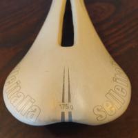 sella per bicicletta 