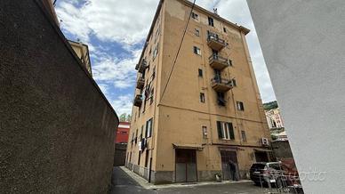 Immobile di 220 m² a Genova