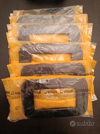 Placca round nera 4 moduli Vimar arkè 