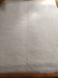 Copriletto vintage cotone in piquet