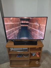  Hisense Smart TV 4K 43 pollici 