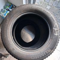 Pneumatici invernali KUMHO 225/60 R17