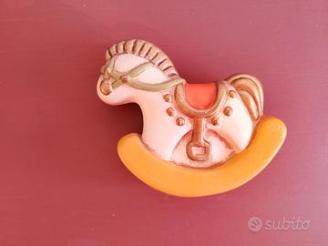 Cavallino dondolo Thun