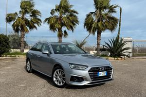 Audi A4 Avant 30 TDI 136 CV Stronic Business Advan