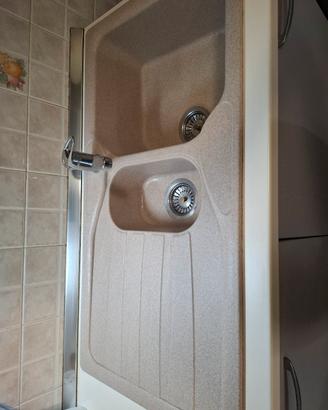lavandino cucina in Fragranite