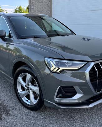 Audi Q3 35 TFSI S tronic Mhev